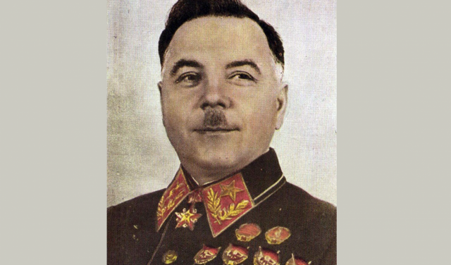 Ворошилов. "Легендарный прапорщик"
