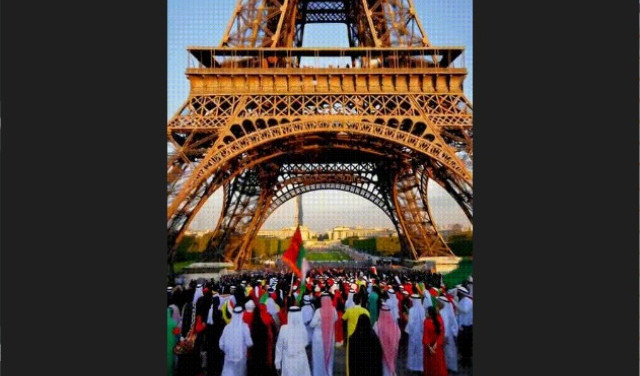 Что общего у этого "Свободу Палестине" и "По центру принятия решений"?