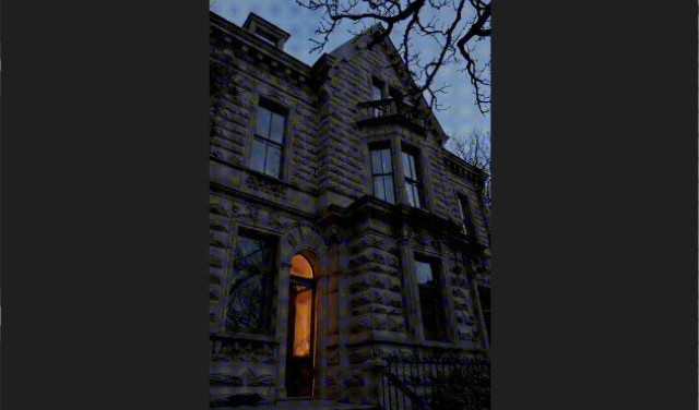 Для кого огромное количество таких вот домов по всему миру?