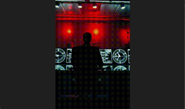 У кого то в бункере сейчас... но это не точно)